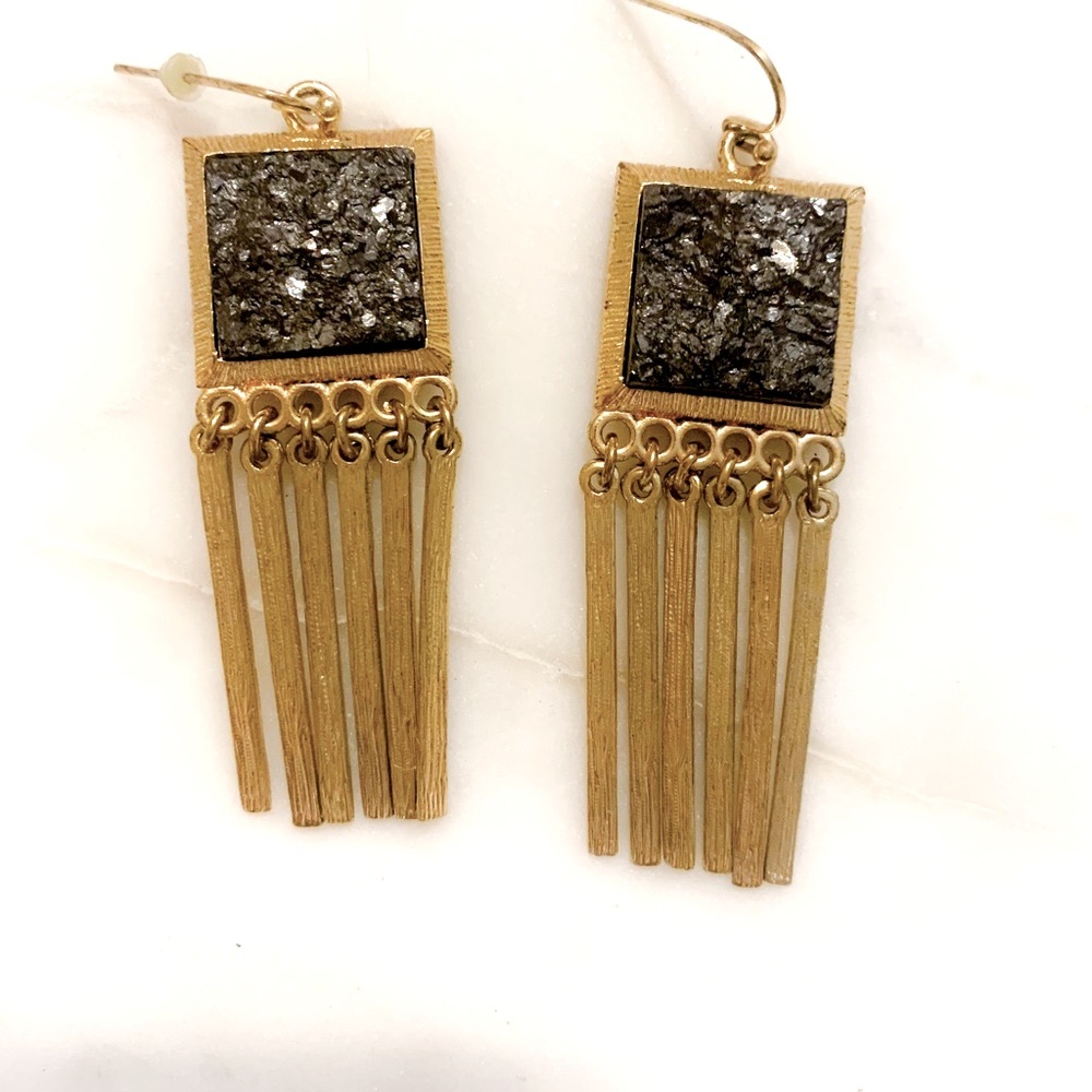 Boutique earrings